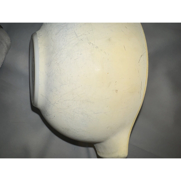 Vintage Pyrex Yellow Cinderella Bowl 2 1/2 quart 443 Frosty Matte Spout Handles - Picture 6 of 7